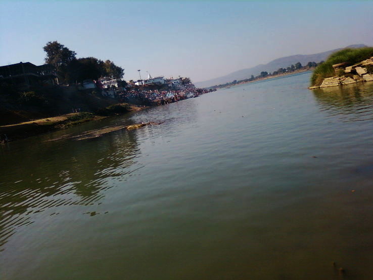 3. Narmada river puja 